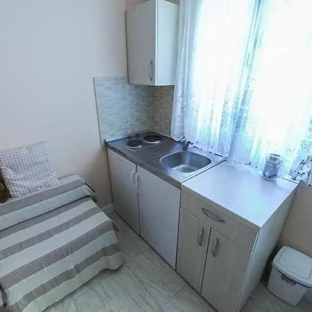 Studio In With Terrace, Air Conditioning, Wifi 4778-3